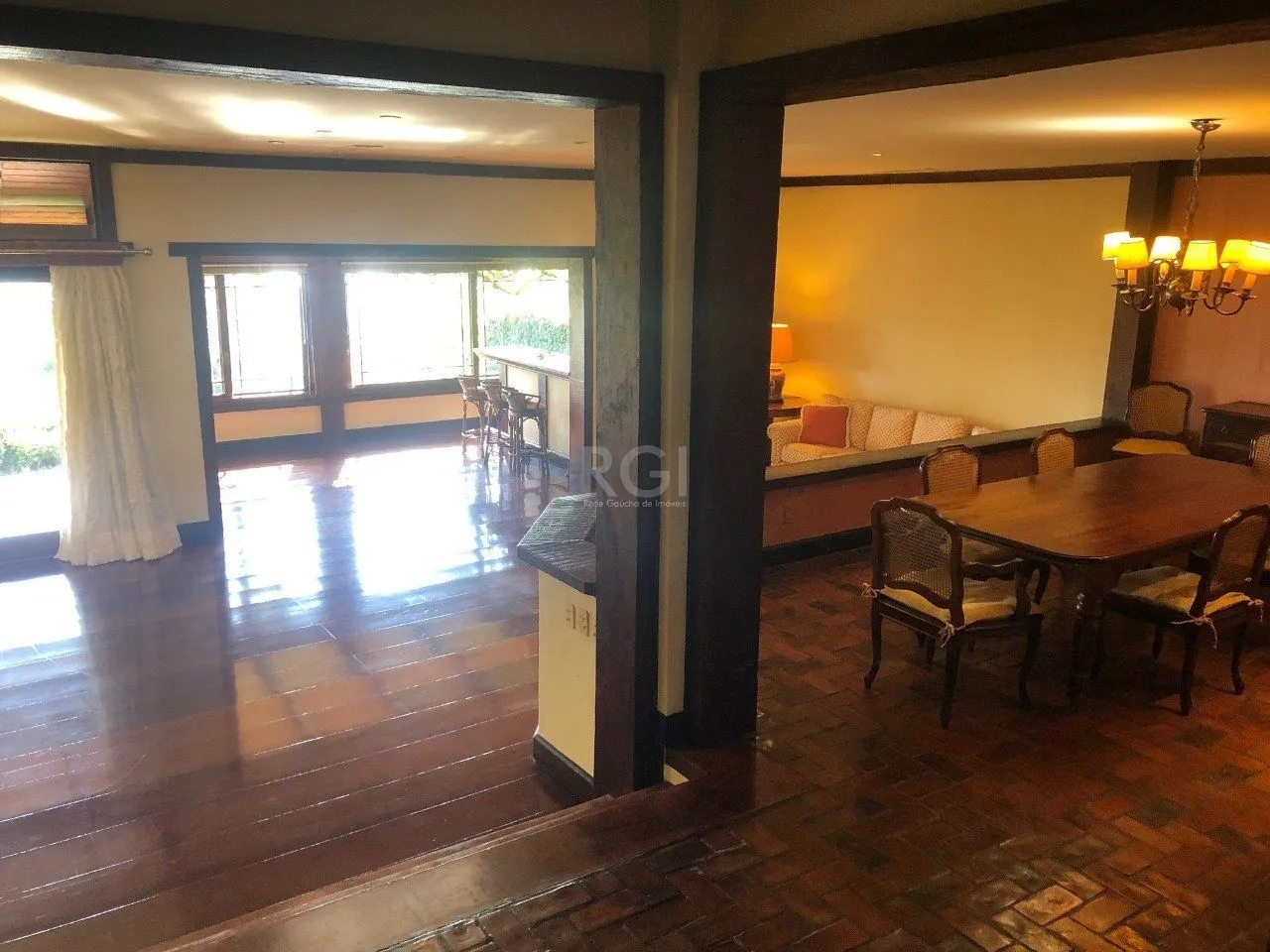 Imagem Casa Condominio para Venda - 420m², 3 dormitórios, sendo 3 suites, 2 vagas - Santa Tereza