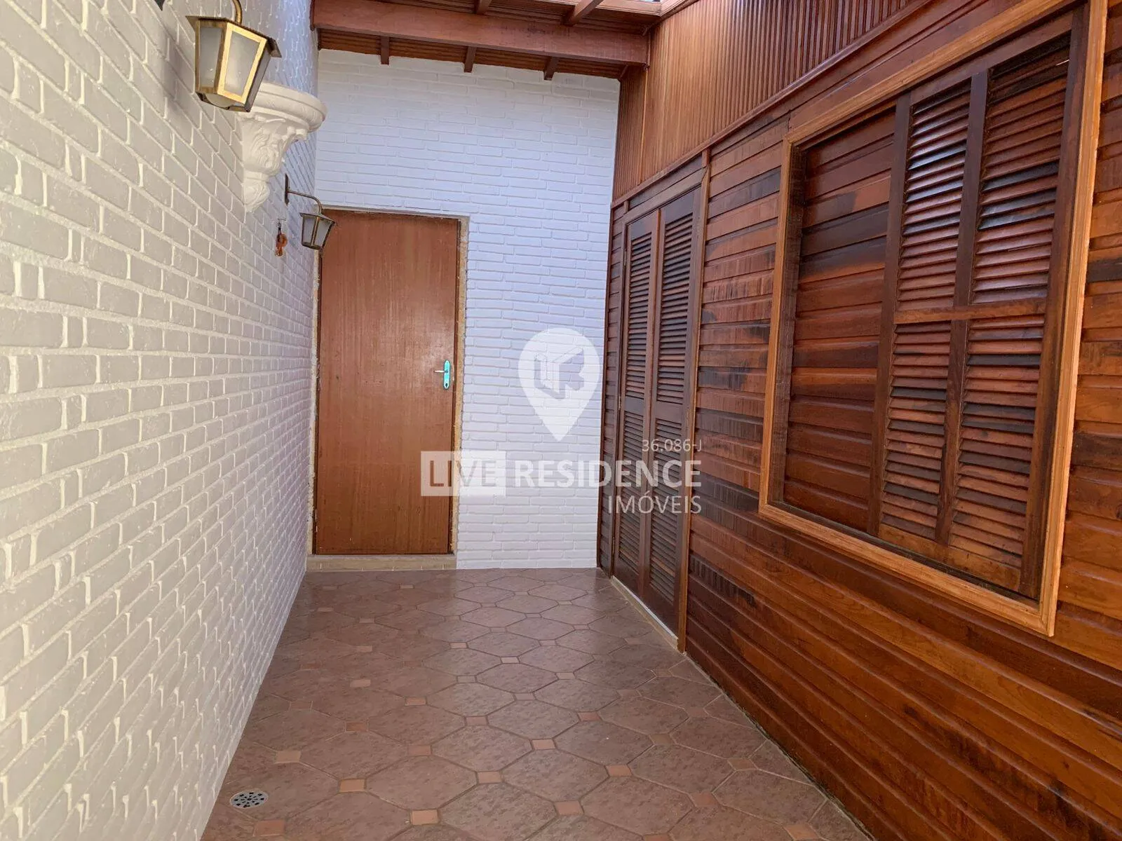 Imagem MAIS QUE UMA CASA. UM VERDADEIRO REFÚGIO PARA VIVER E INVESTIR