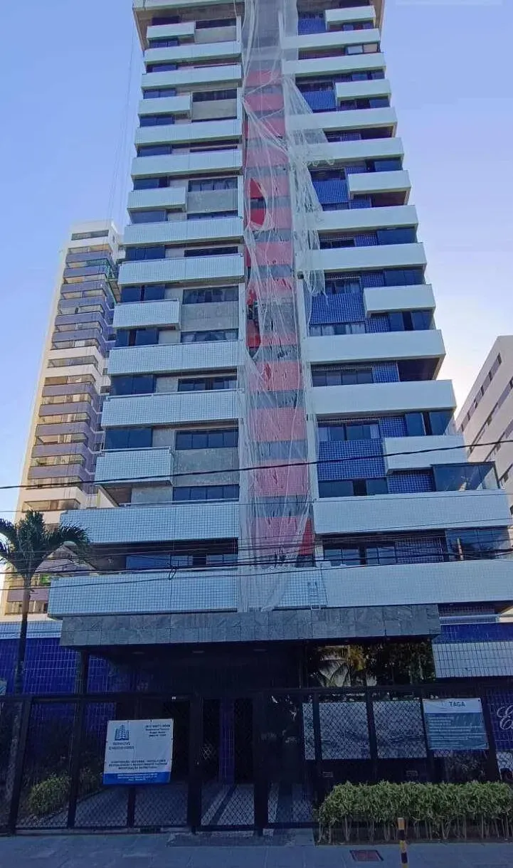 Imagem Apartamento com 3 Quartos à Venda, 126 m² em Casa Caiada - Olinda