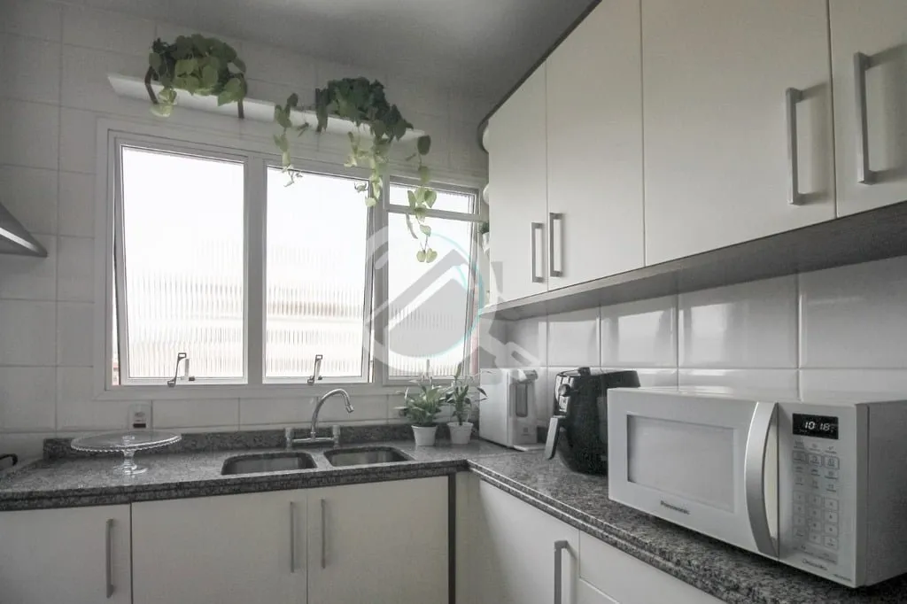 Imagem Apartamento de 3 Dormitórios com Suíte e 2 Vagas Cobertas no Bairro Petrópolis. Este apartamento ...