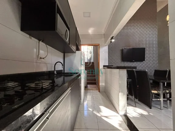 Imagem Casa Mobiliada para alugar no Jardim Tókio - 3 dormitórios - 1 suíte – 1 vaga - R$ 3.500,00/mês - Jardim Tókio - Londrina/PR