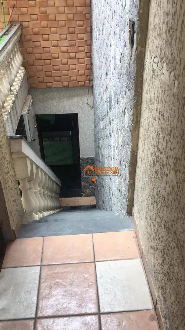 Imagem Sobrado com 4 dormitórios à venda, 250 m² por R$ 752.600,00 - Jardim Paraventi - Guarulhos/SP