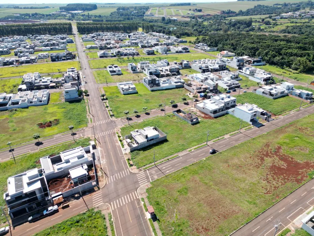 Imagem Terreno à venda em Cascavel - Loteamento Colinas Tropical