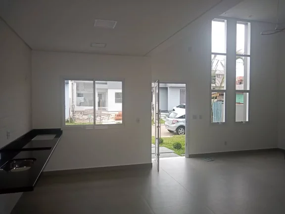Imagem EXCELENTE IMÓVEL, Casa térrea 95m², três dormitórios, suíte, Cond. Fechado