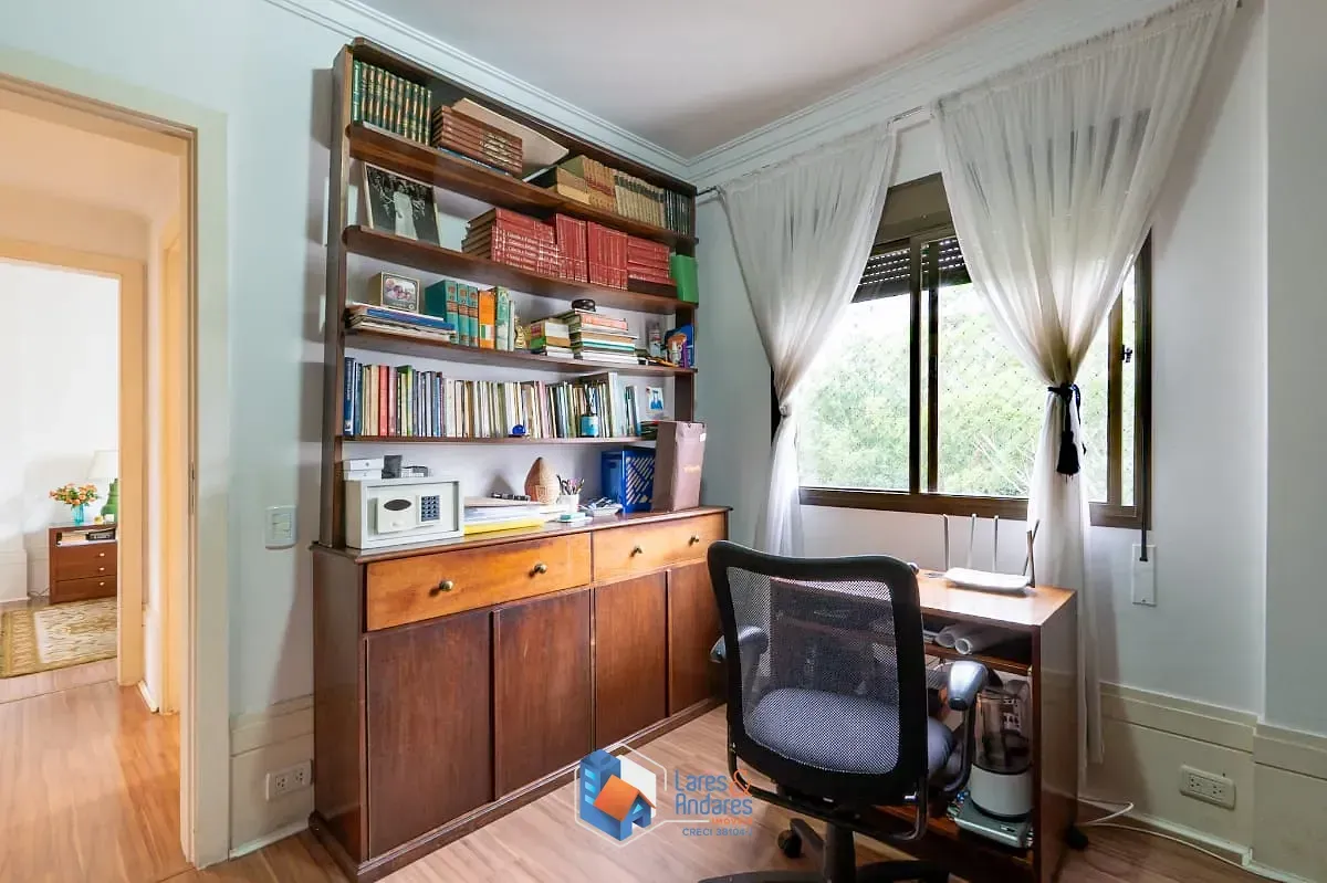 Imagem Apartamento para venda em Vila Andrade com 4 quartos, sendo 2 suítes, 200m²