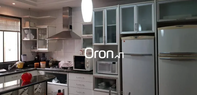 Imagem Sobrado à venda, 314 m² por R$ 1.300.000,00 - Setor dos Funcionários - Goiânia/GO