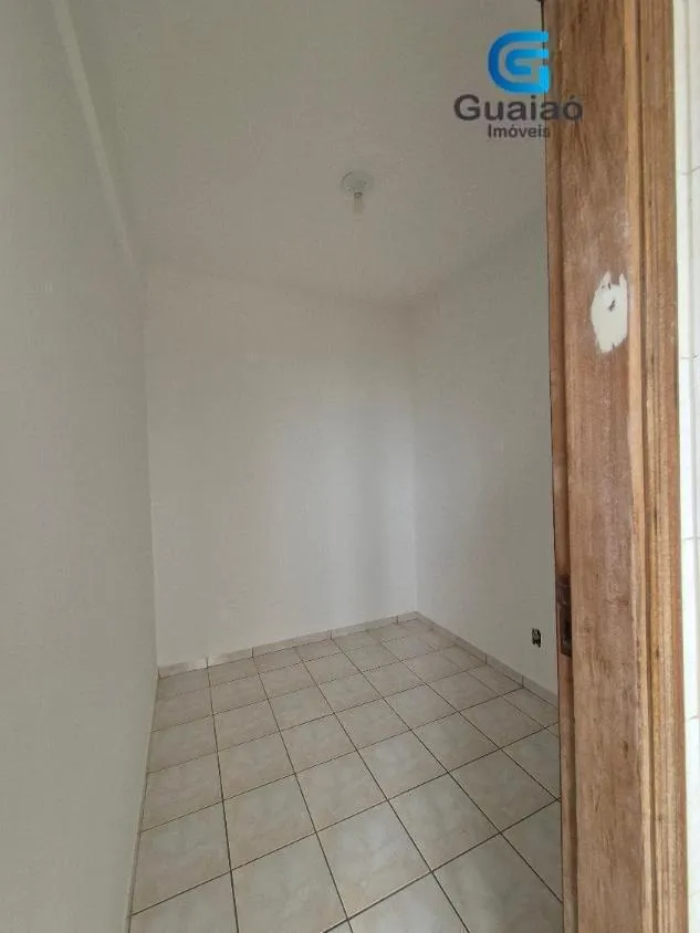 Imagem VENDO LINDO APARTAMENTO 2 DORMITÓRIOS, SUITE E GARAGEM FECHADA NA PONTA DA PRAIA EM SANTOS