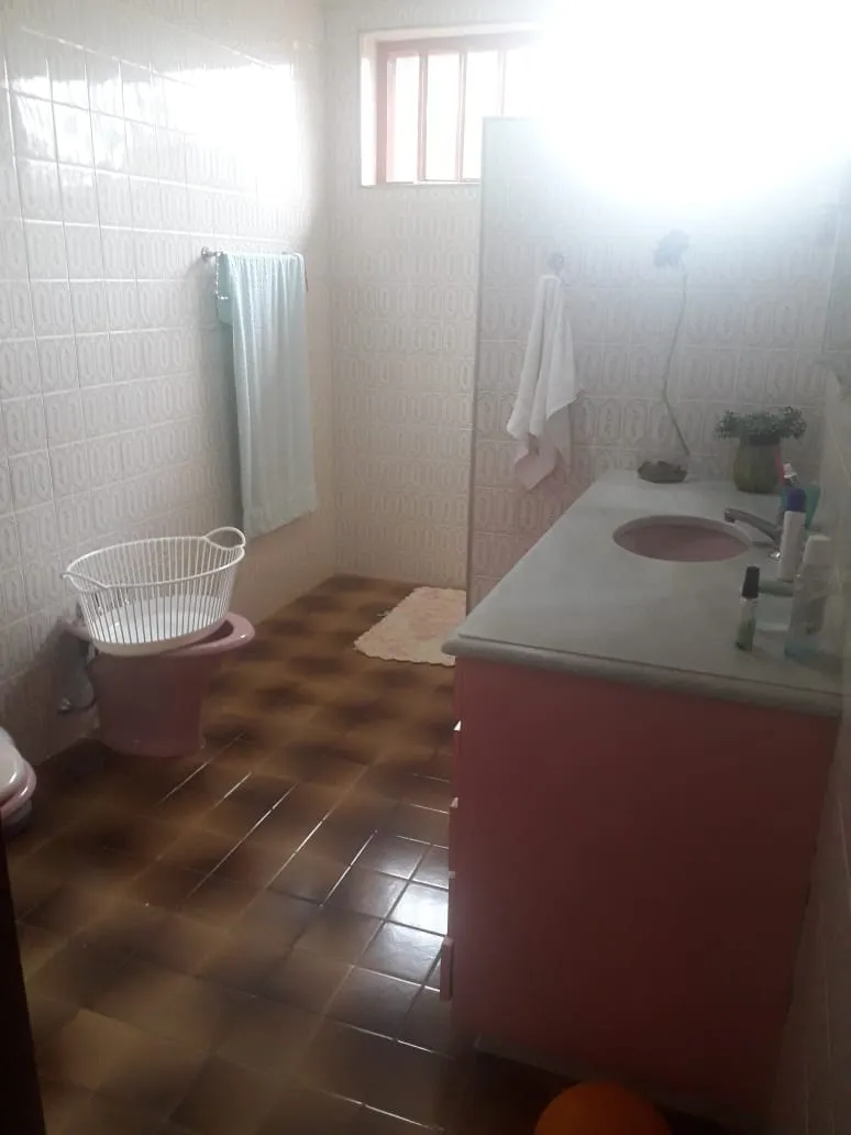 Imagem Casa à venda 3 Quartos, 2 Suites, 4 Vagas, 1300M², Belvedere Club dos 500, Guaratinguetá - SP