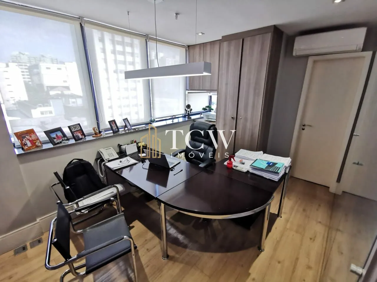 Imagem Conjunto Comercial no Paraíso