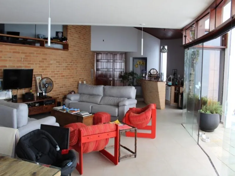 Imagem ÓTIMA CASA À VENDA EM CONDOMÍNIO À POUCOS METROS DO SHOPPING IGUATEMI SOROCABA