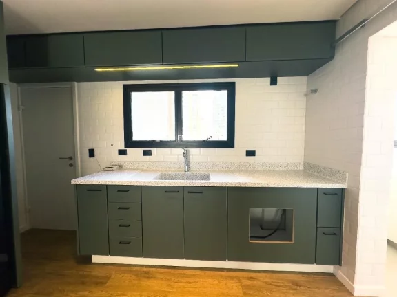 Imagem Vende-se Cobertura na Vila Andrade, com 3 Quartos sendo 1 Suíte, 4 Banheiros, 3 Vagas.