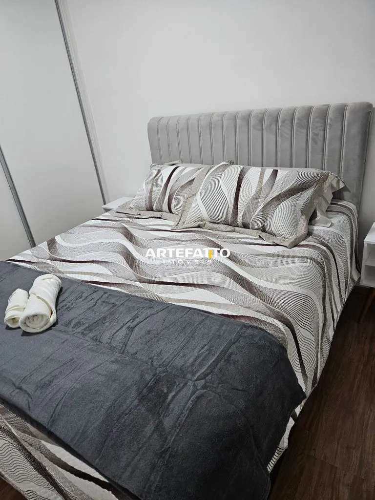 Imagem Vende-se Apartamento Mobiliado no Condomínio Collis