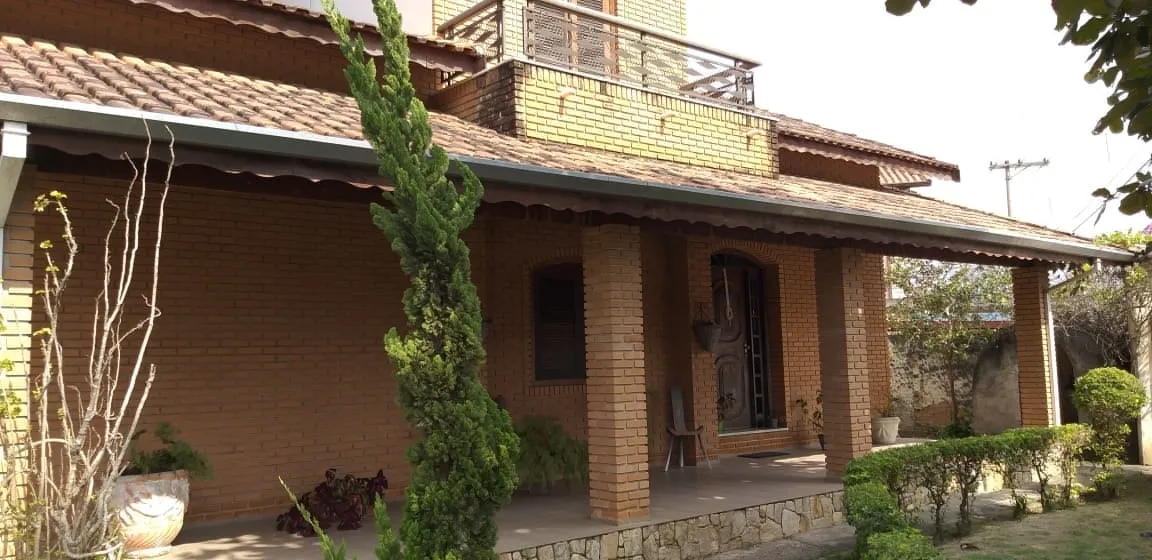 Imagem Casa à venda e locação 3 Quartos, 8 Vagas, Centro, Tremembé - SP