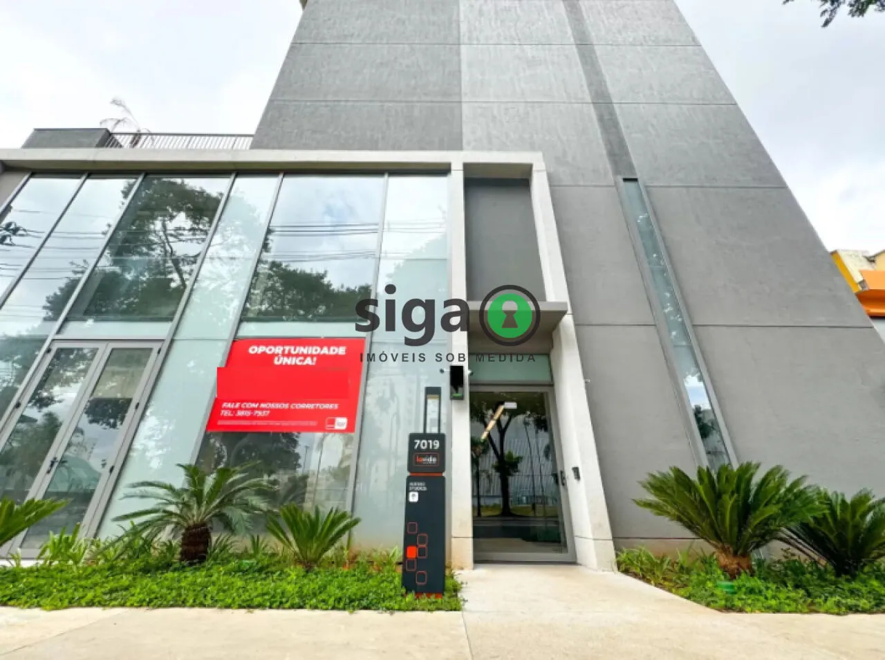 Imagem Loja Comercial 336 m² ao lado do metrô da linha Lilás l Oportunidade Incrível