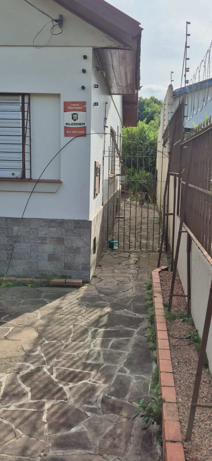 Imagem Terreno com excelente localização, medindo :