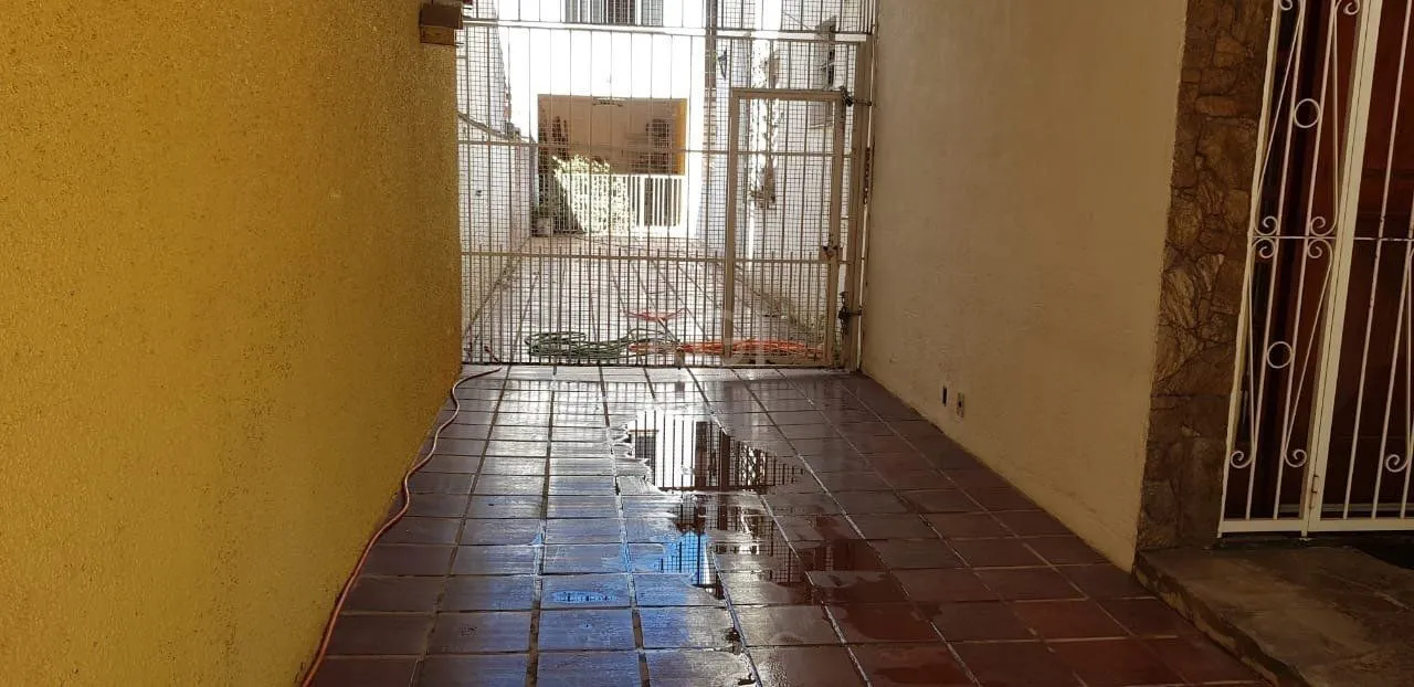 Imagem Casa para Venda - 400m², 5 dormitórios, 3 vagas - Santana