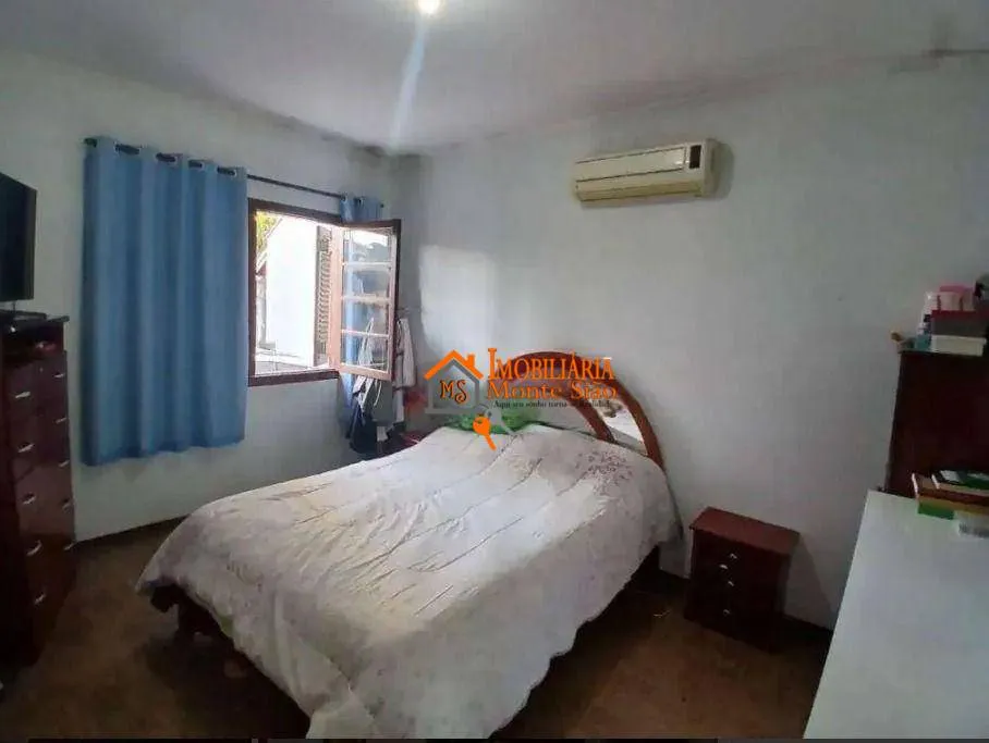 Imagem Sobrado com 3 dormitórios à venda, 214 m² por R$ 1.220.000 - Vila Rosália - Guarulhos/SP