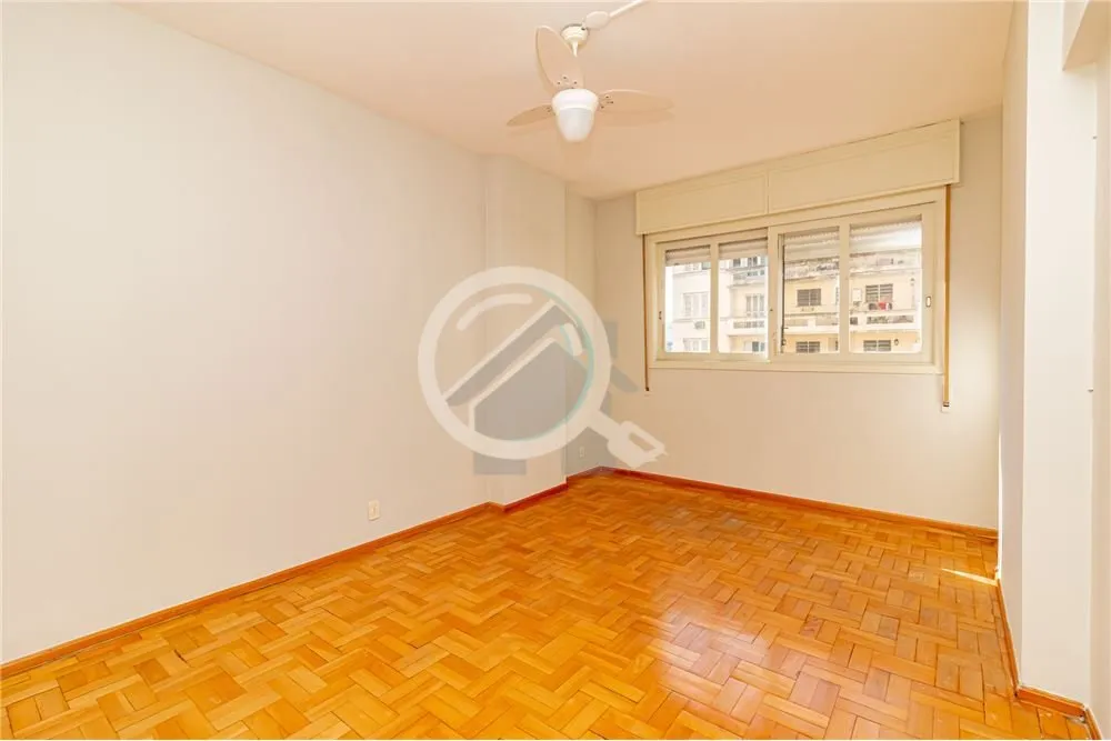 Imagem Apartamento com 109 metros de área privativa, 3 dormitórios, Suíte: Ampla suíte com closet, bene...