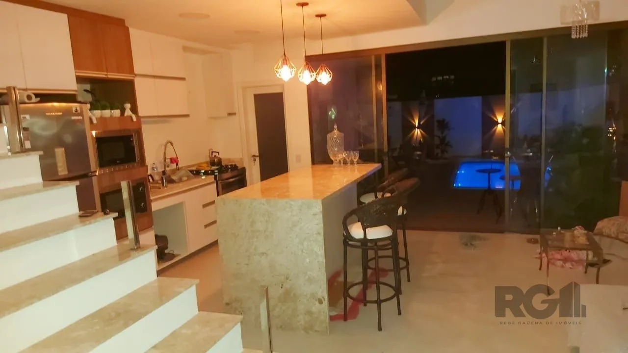 Imagem CASA ALTO PADRÃO - BALNEÁRIO -SÃO LOURENÇO DO SUL - RS