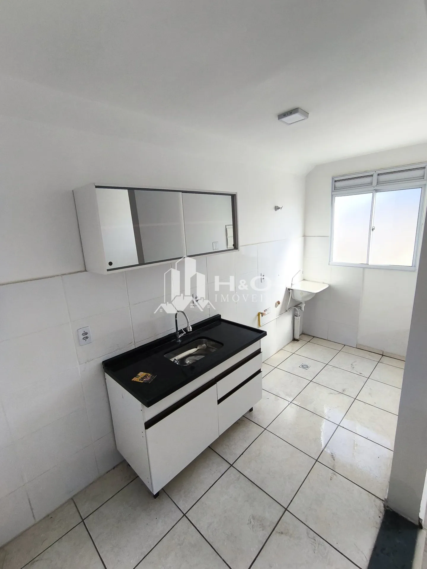 Imagem Oportunidade! Apartamento de 44m² com 2 dormitórios e vaga - Bairro Cosmopolita/Itaquera