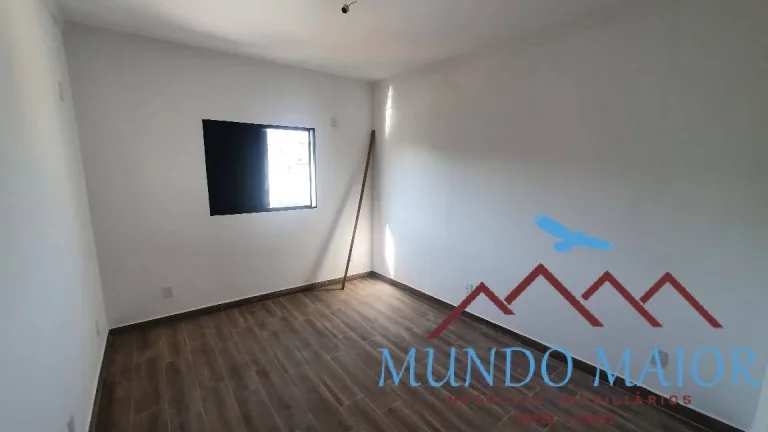 Imagem Sobrado com 2 Quartos e 1 banheiro à Venda, 130 m por R$ 559.000