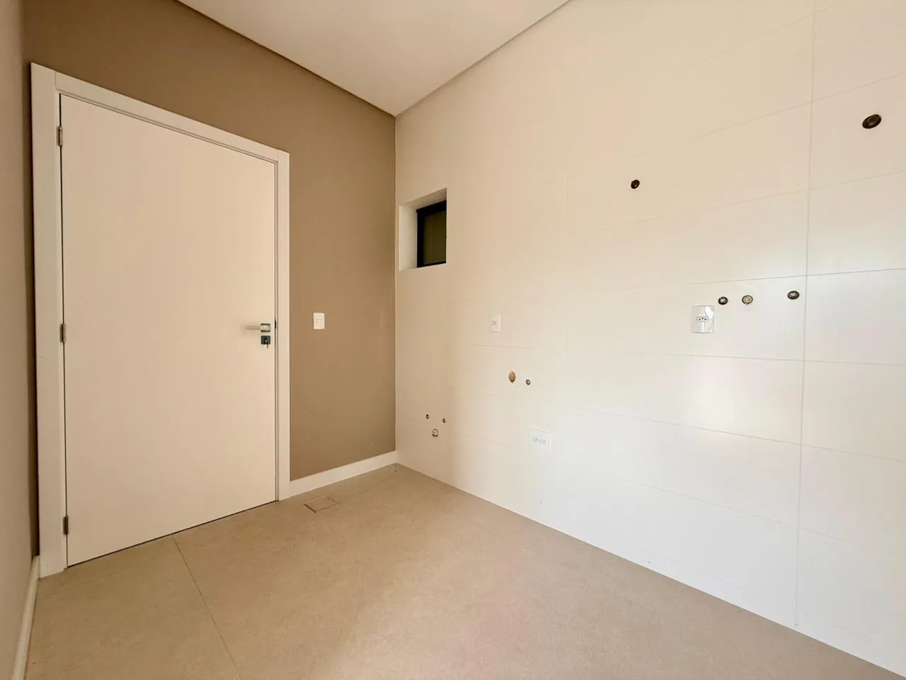 Imagem Casa à venda com 411m2 por R$ 4.500.000,00