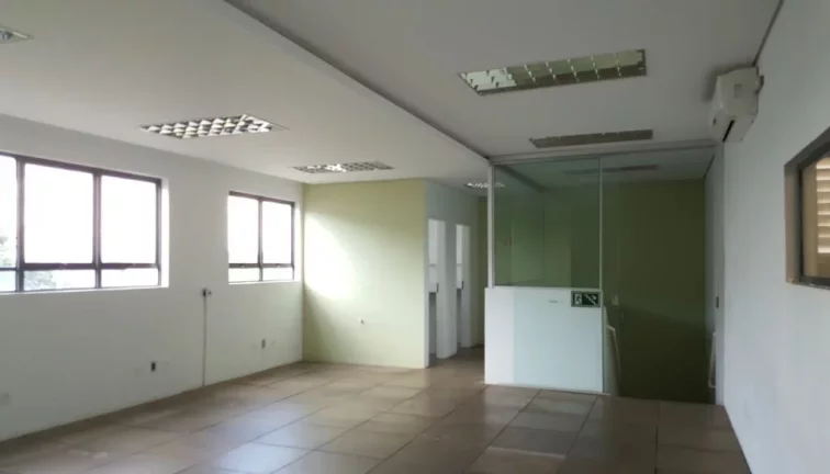 Imagem Galpão com área útil de 1.867 m para locação em Jaguariúna
