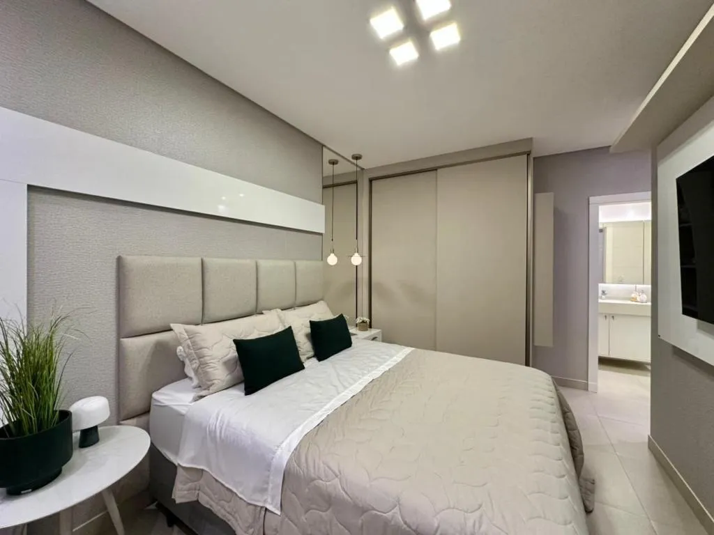 Imagem Apartamento 3 Dormitórios - Bairro Navegantes