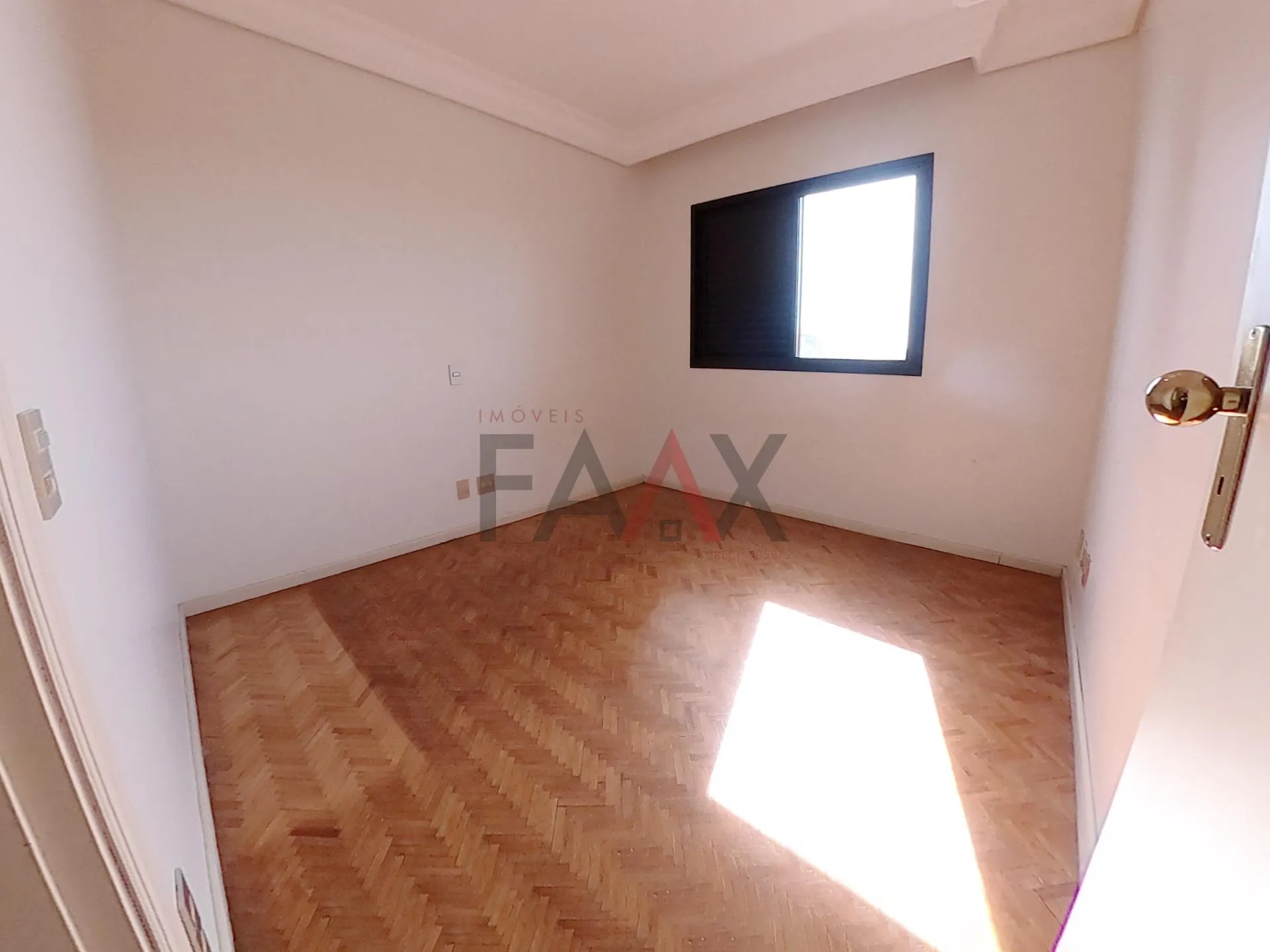 Imagem Apartamento à venda no CENTRO proximo a Catedral de GUARAPUAVA - PR
