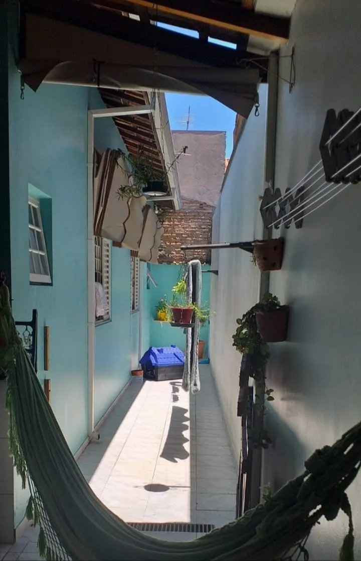 Imagem Casa à venda 2 Quartos, 2 Vagas, 125M², Parque Arco Íris, Taubaté - SP