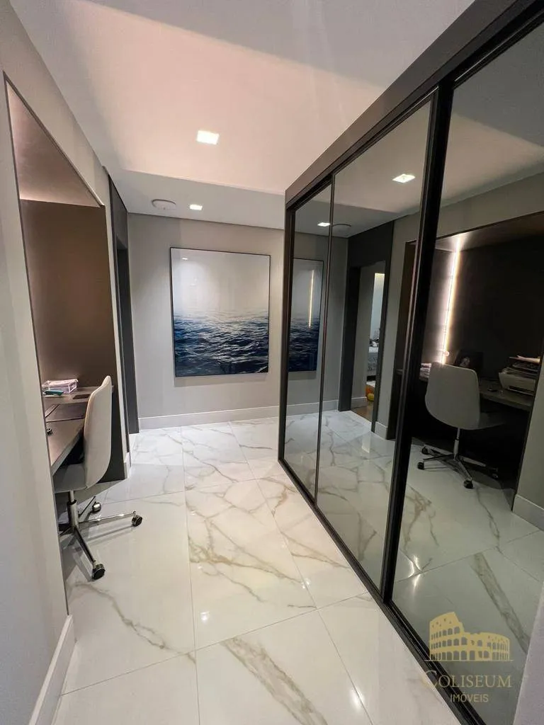 Imagem Apartamento com 4 dormitórios à venda, 250 m² por R$ 4.700.000,00 - Canto do Forte - Praia Grande/SP