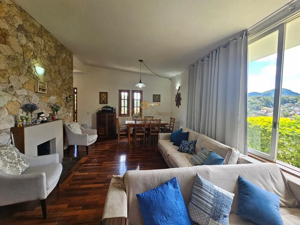 Imagem Casa para Venda em Teresópolis / RJ no bairro Tijuca