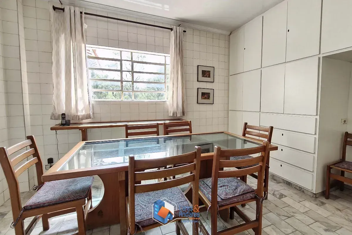 Imagem Sobrado para venda em Cambuci com 6 quartos, sendo 4 suítes, 473m²