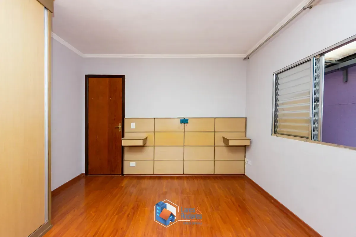 Imagem Sobrado para venda em Vila Fachini com 3 quartos, sendo 1 suíte, 102m²