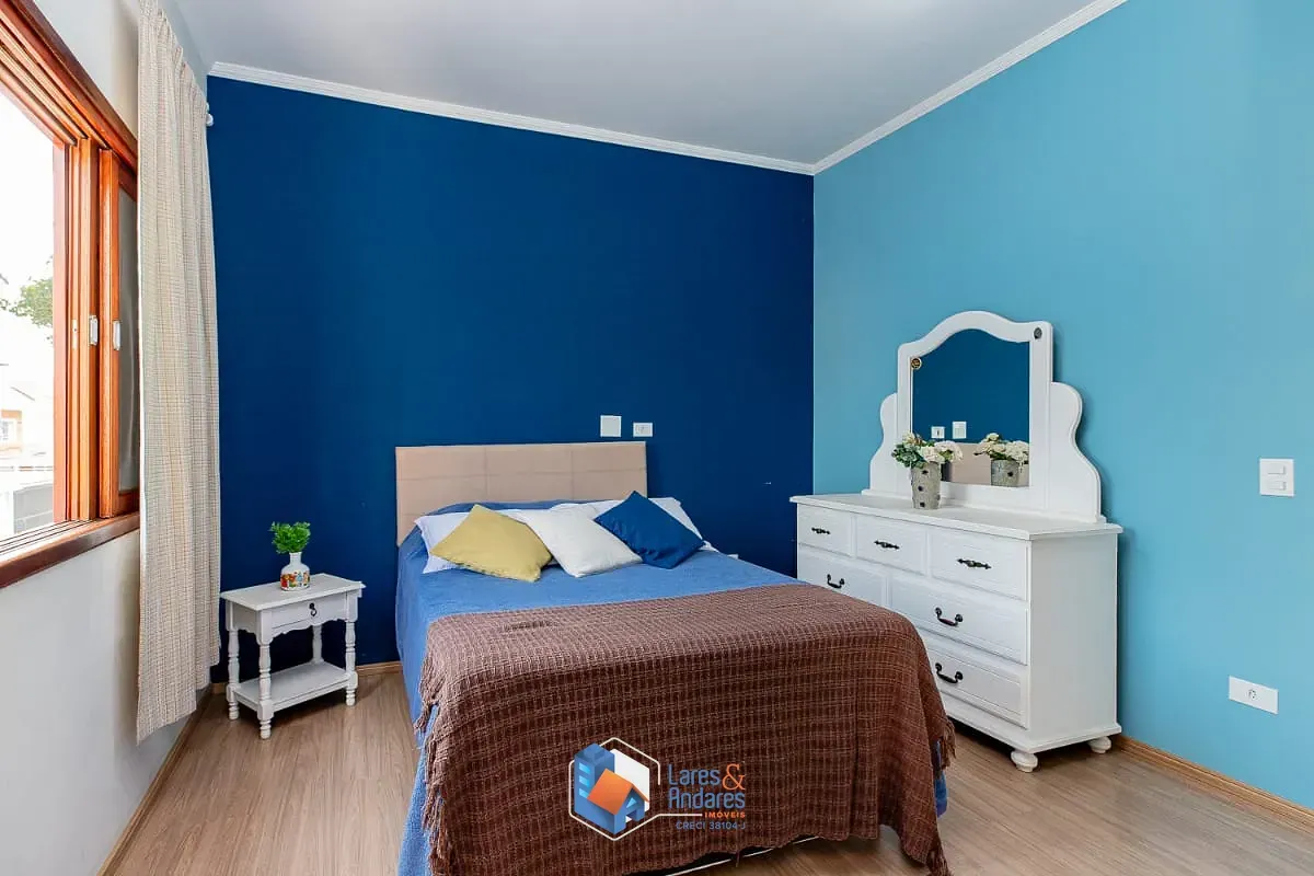 Imagem Sobrado para venda em Jardim Caravelas com 5 quartos, sendo 1 suíte, 200m²