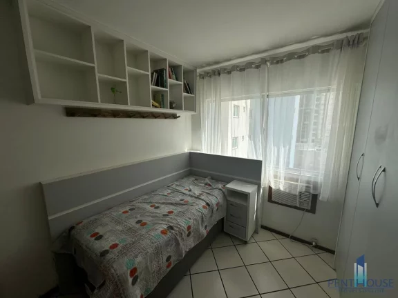Imagem Apartamento Quadra Mar para Venda em Balneário Camboriú, CENTRO, 2 dormitórios, 1 suíte, 2 banheiros, 1 vaga