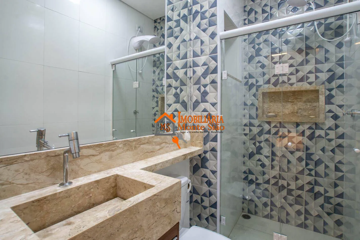 Imagem Sobrado com 3 dormitórios à venda, 140 m² por R$ 750.000,00 - Jardim Presidente Dutra - Guarulhos/SP