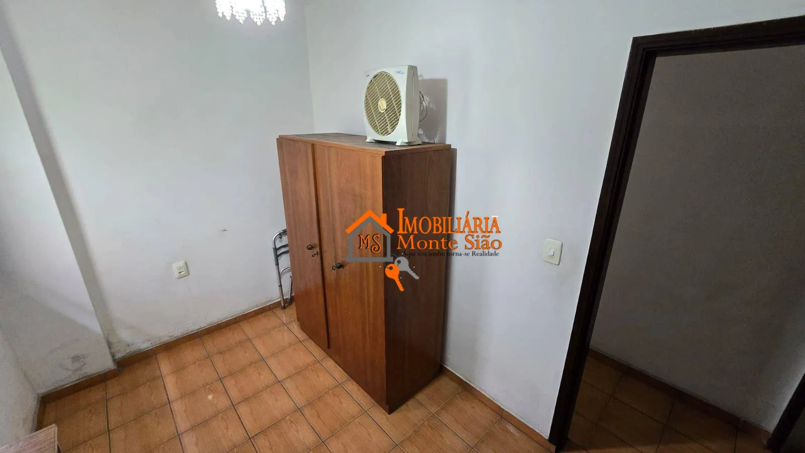 Imagem Casa com 3 dormitórios à venda, 95 m² por R$ 490.000,00 - Jardim Paraventi - Guarulhos/SP