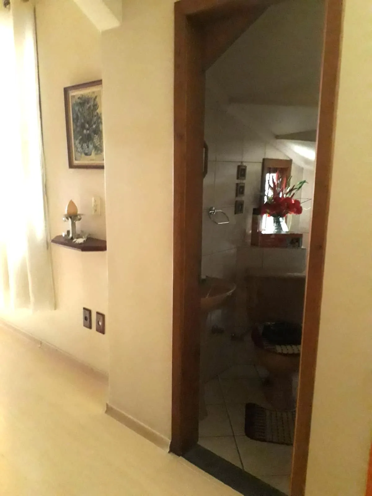 Imagem Casa sobrado no bairro Auxiliadora de 3 dormitórios e 3 vagas