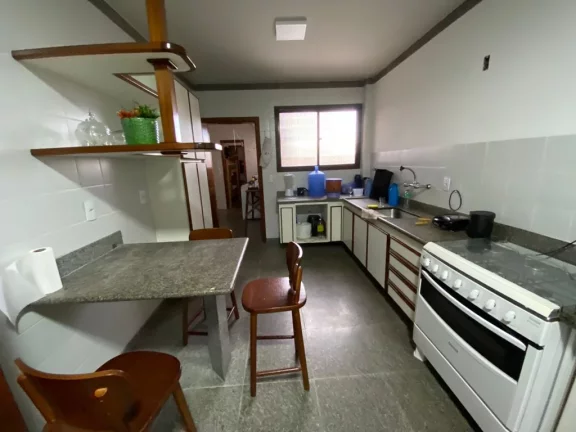 Imagem A VENDA APARTAMENTO COM 4 QUARTOS E 2 SUÍTES A BEIRA MAR