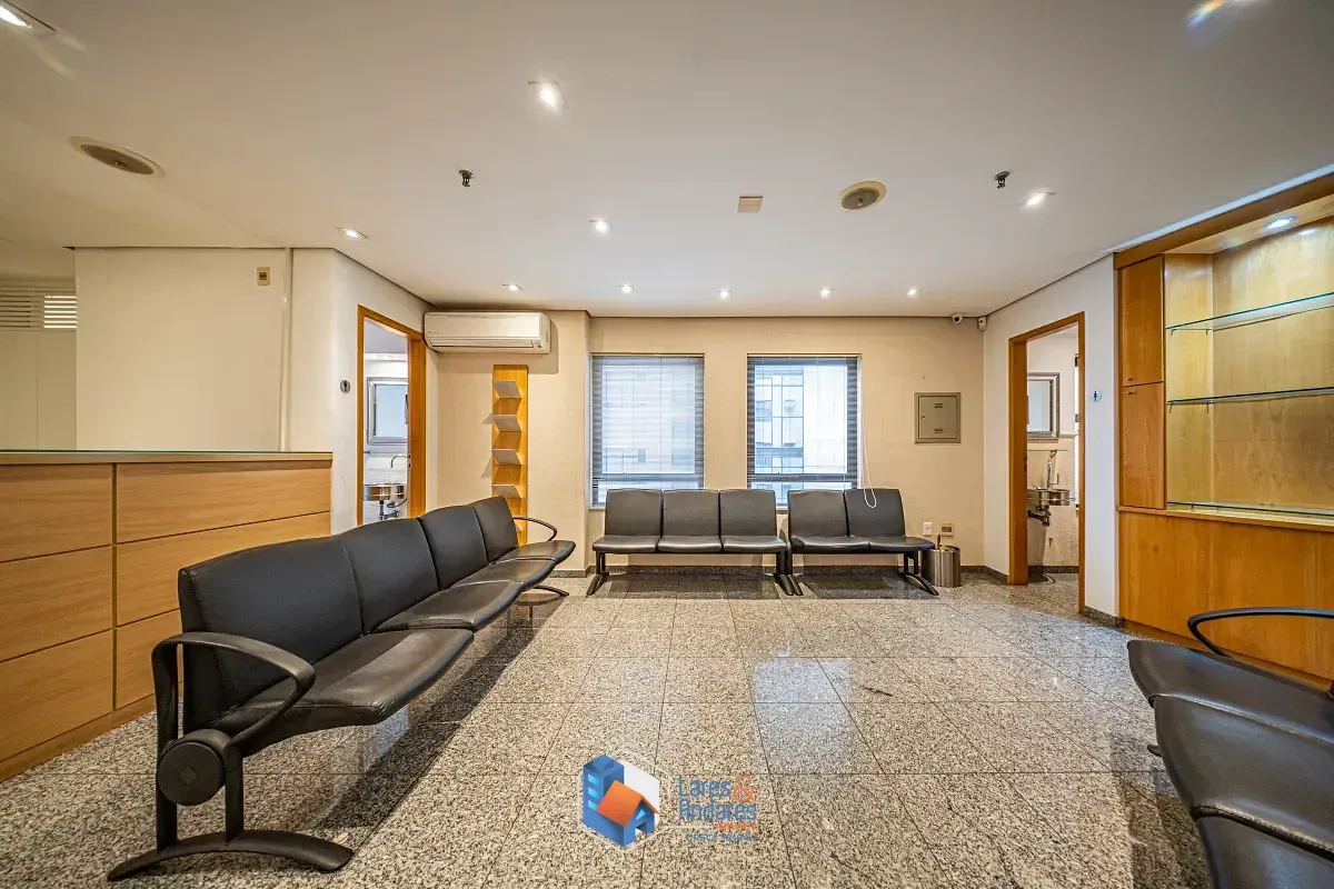 Imagem Conjunto comercial para venda em Vila Mariana, 100m²