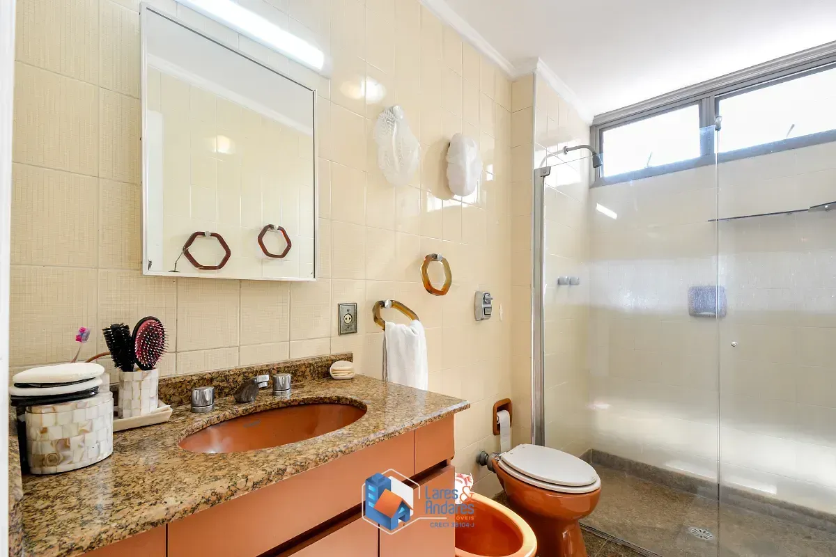Imagem Apartamento para venda em Higienópolis com 3 quartos, 180m²