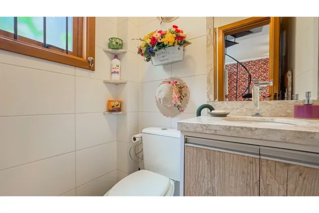 Imagem Casa em Condomínio para venda no bairro Partenon em Porto Alegre