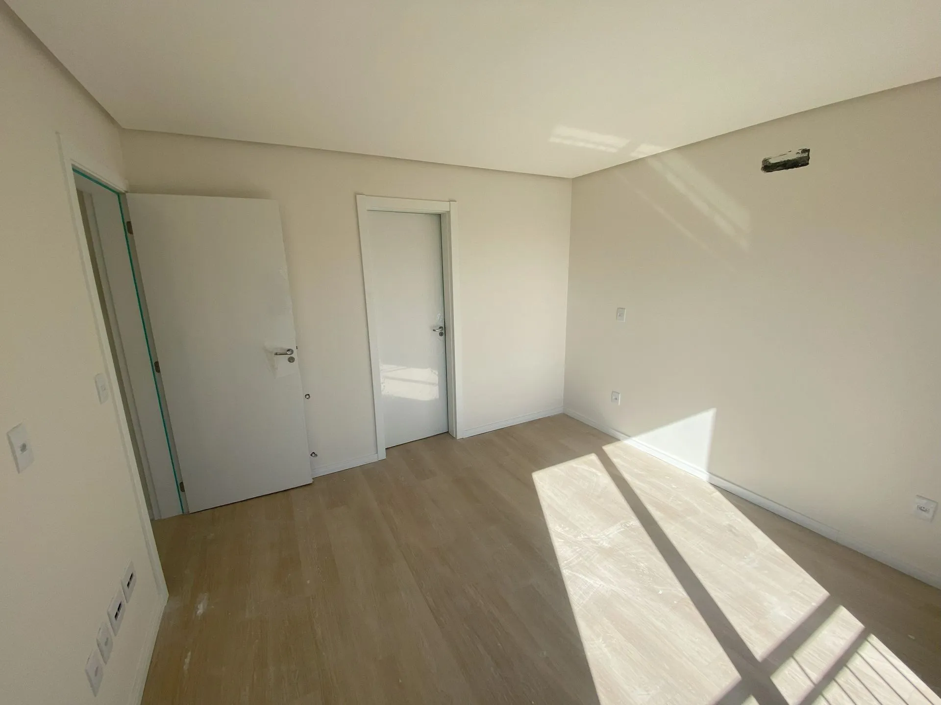 Imagem Cobertura à venda em Gramado, Ipê Amarelo, com 3 quartos, 150.44m2