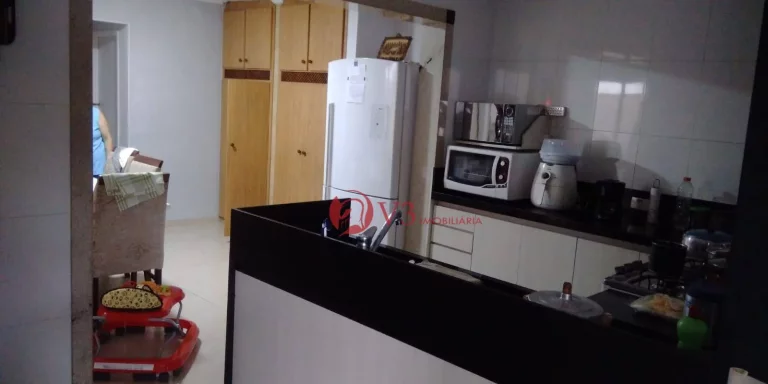 Imagem Casa com 4 dormitórios à venda, 390 m por R$ 930.000,00 - Cidade Líder - São Paulo/SP