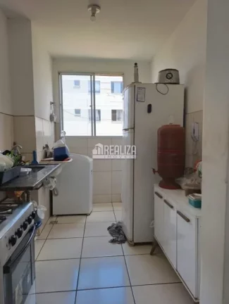 Imagem Apartamento de 2 dormitórios com piscina no Condomínio Ville Park Torino, no bairro Jardim Maracanã - em Uberaba
