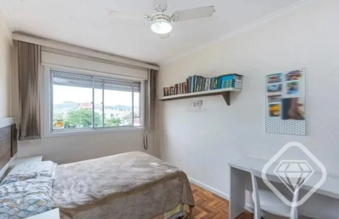 Imagem Um apartamento com o melhor do sol da manhã e muito conforto!

São 3 dormitórios, living para 2 a...
