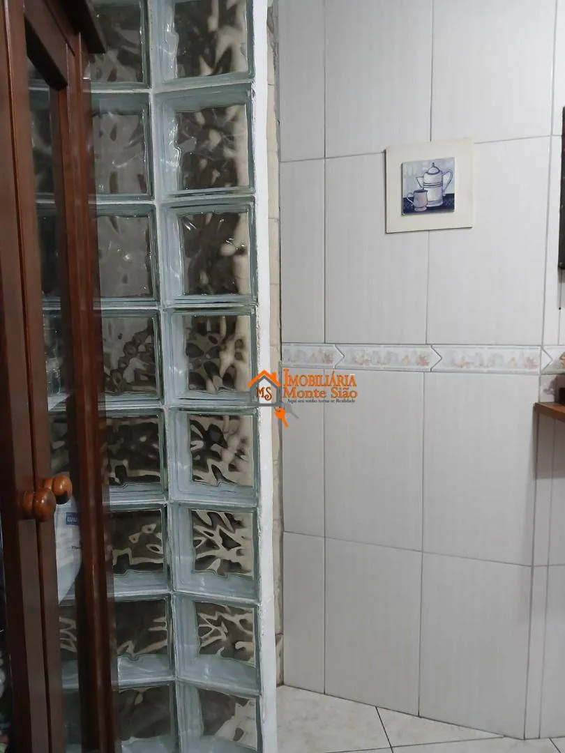Imagem Sobrado com 2 dormitórios à venda, 180 m² por R$ 393.000,00 - Jardim Santa Mena - Guarulhos/SP