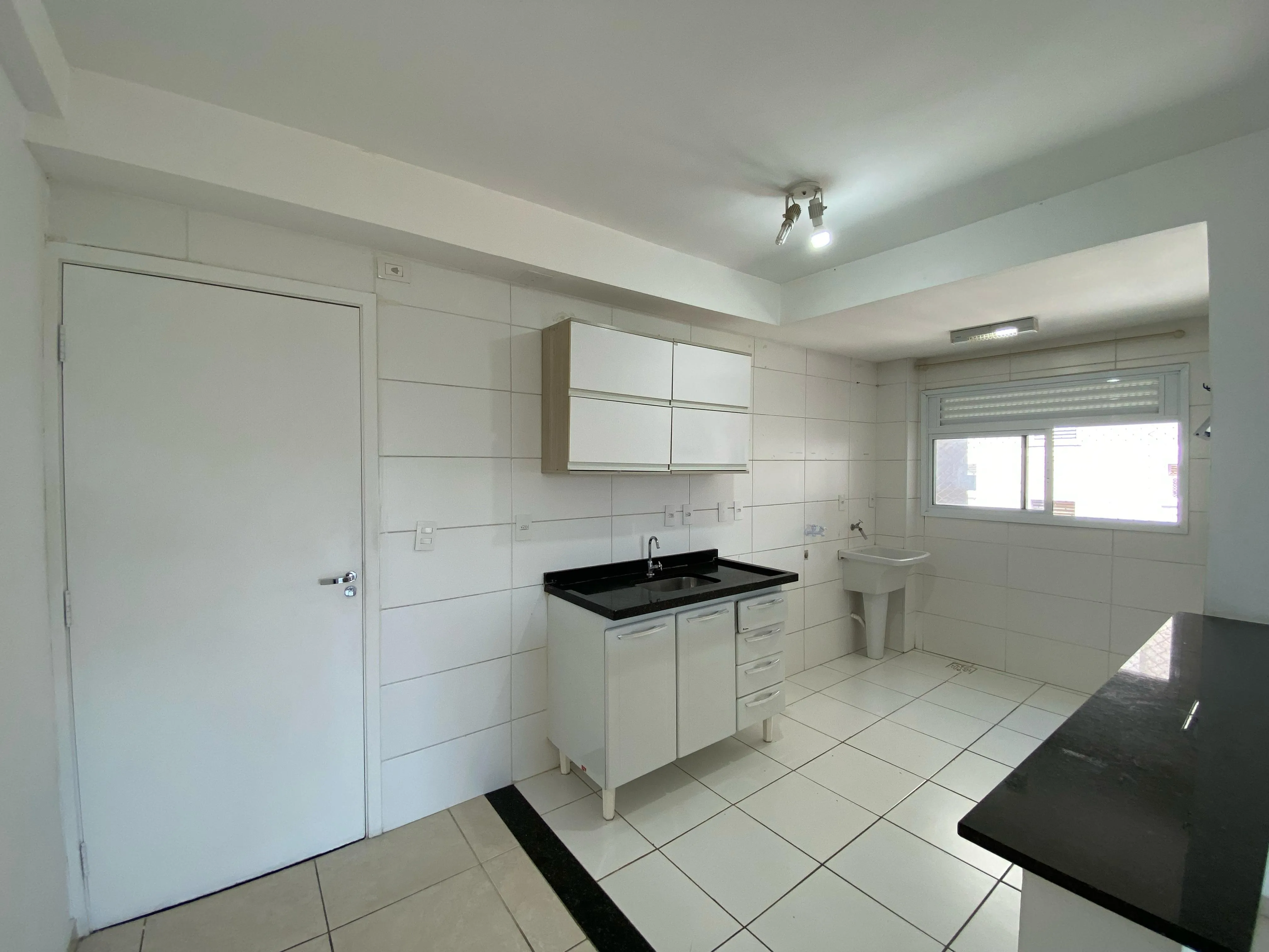 Imagem Apartamento à Venda no Alpha Club Residencial - 68m² com 3 Dormitórios com Sacada Gourmet