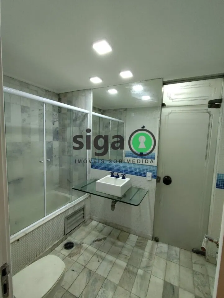 Imagem Clássico, amplo e central: Viva com estilo no coração da República ? 450m²!